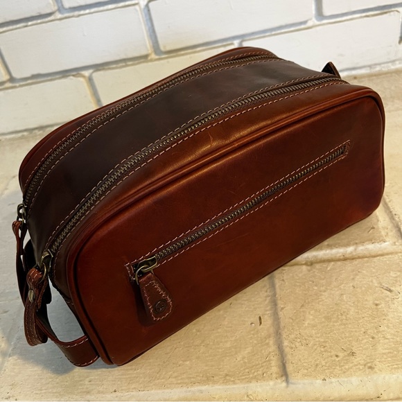 Aaron Leather Goods Leather Travel Toiletry Bag, Walnut Brown - NEW - Picture 5 of 10